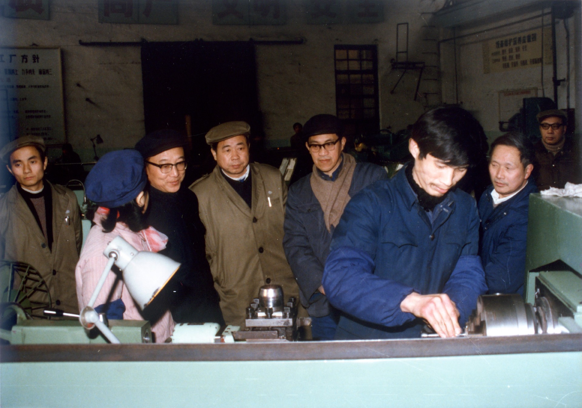 1680842922109312.jpg 1680842922109312.jpg